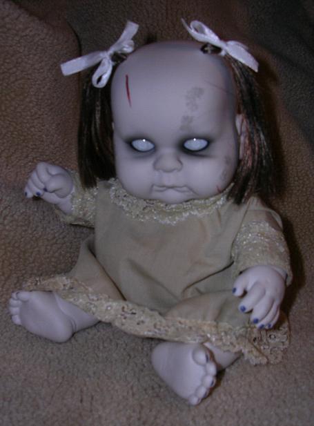 dollieposey.jpg